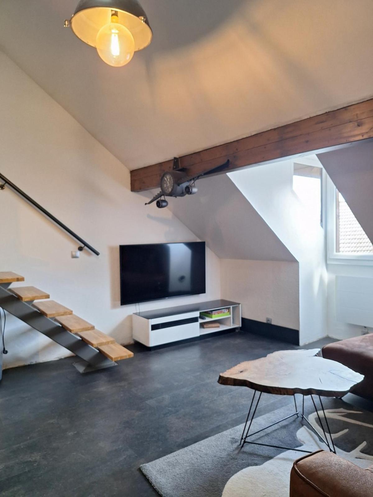 Apartamento Chez Eric - L'Atypique Rumilly  Exterior foto